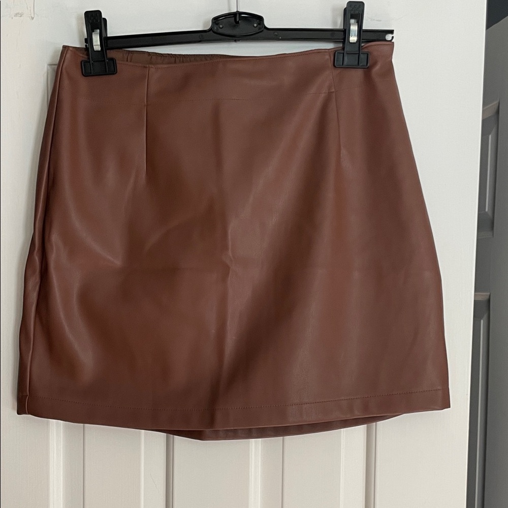 Abercrombie & Fitch Tan A-Line Skirt